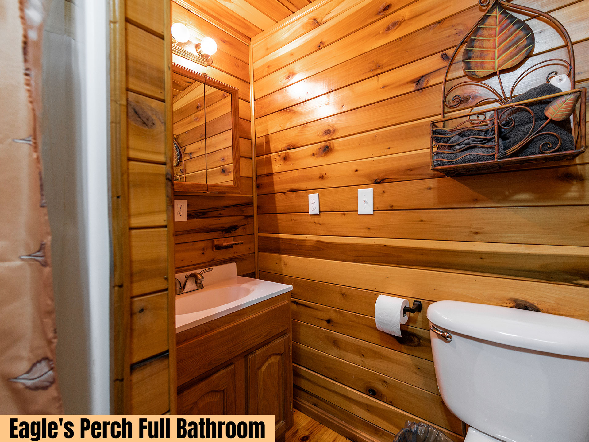 Statts Mills Campground and Cabins - Eagle's Perch Cabin