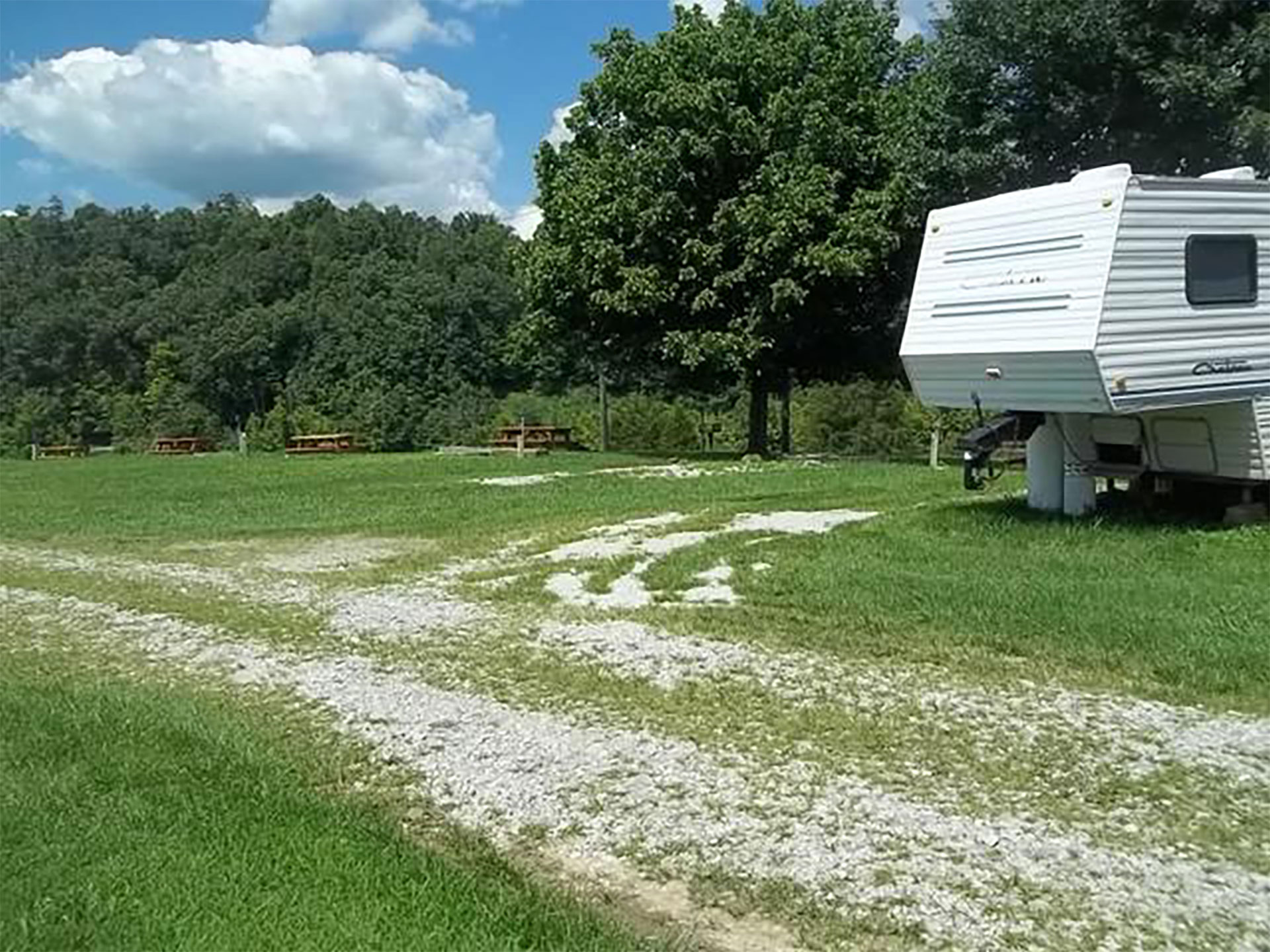 Statts Mills Campground and Cabins - Tent Sites and Camper Sites